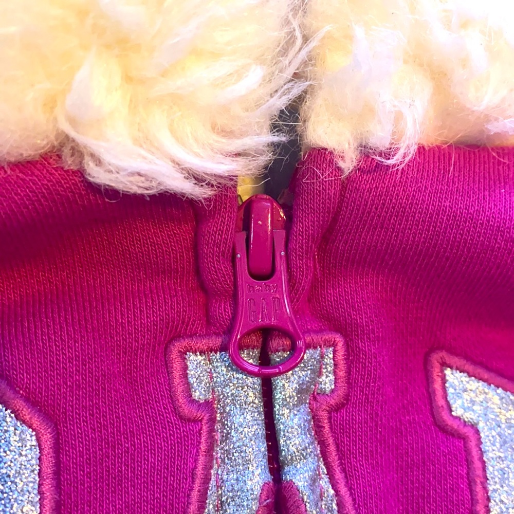 Sweaters - Picture 3 of 4